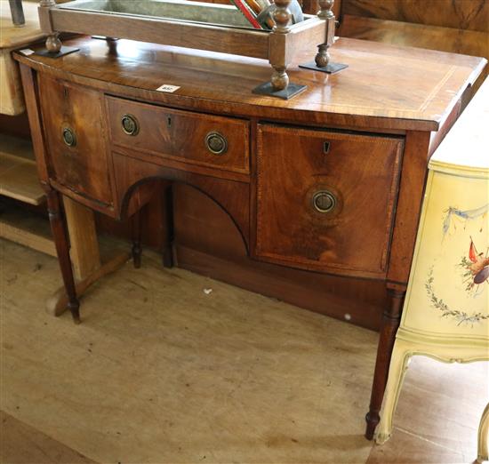 Georgian sideboard(-)